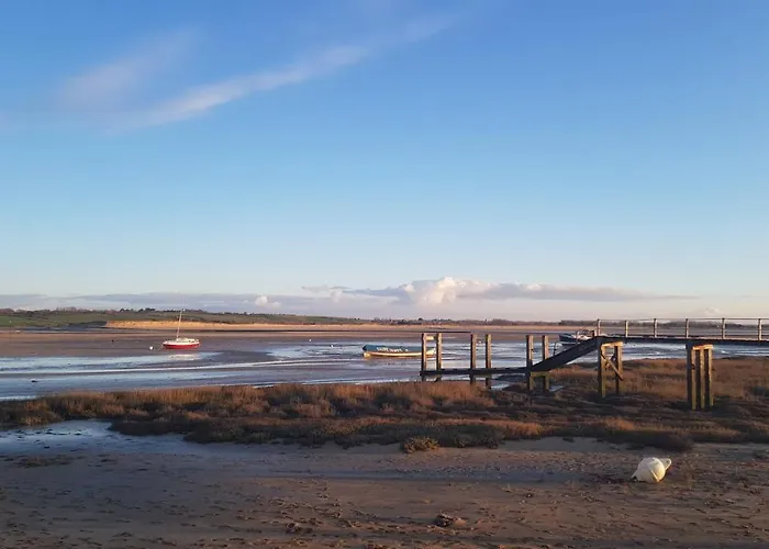 Au 3 La Cour A Tot Regnéville-sur-Mer